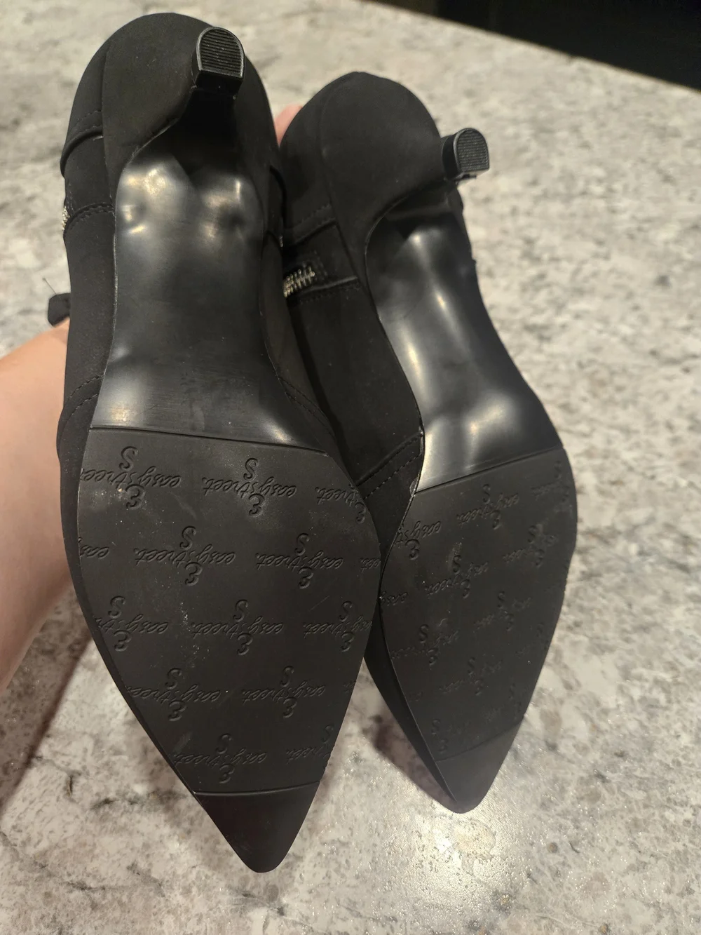 easy street Black Pointed Kitten-Heel Ankle Boot with Side Zip